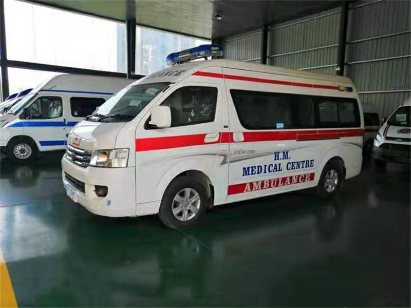 福田G9救護(hù)車（轉(zhuǎn)運(yùn)型、監(jiān)護(hù)型）汽油版
